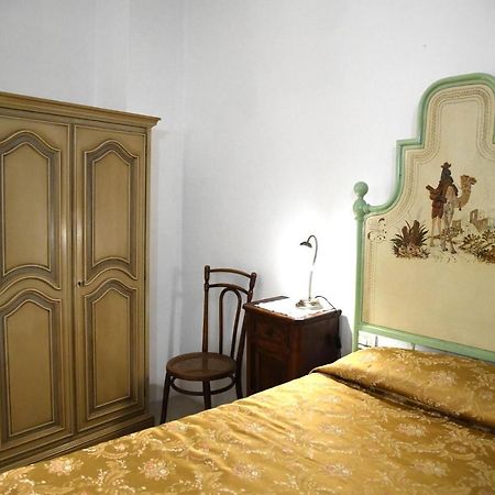 Domo Peonia Bianca Hotel Nuoro  Bagian luar foto