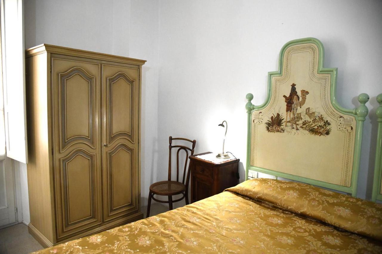 Domo Peonia Bianca Hotel Nuoro  Bagian luar foto